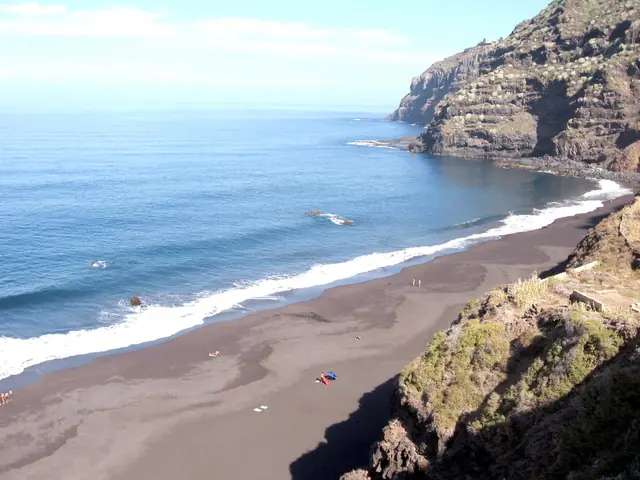 Playa del Ancón beach in Tenerife with wavy water conditions