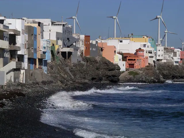 Playa de la Arena beach in Gran Canaria with calm water conditions