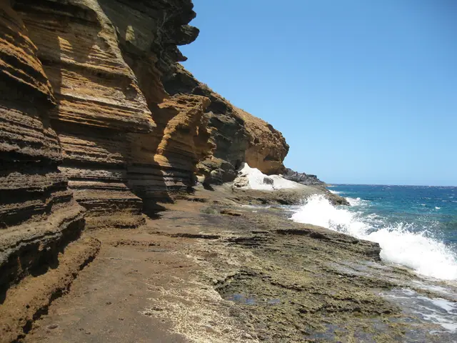 Callao de la Cochina beach in Tenerife with calm water conditions