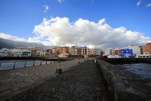 Playa La Charcada beach in Tenerife with moderate water conditions