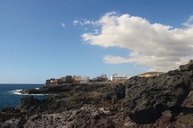 Playa de Las Eras beach in Tenerife with moderate water conditions