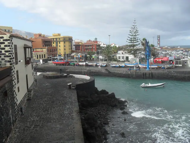 Playa de Puerto beach in Tenerife with moderate water conditions